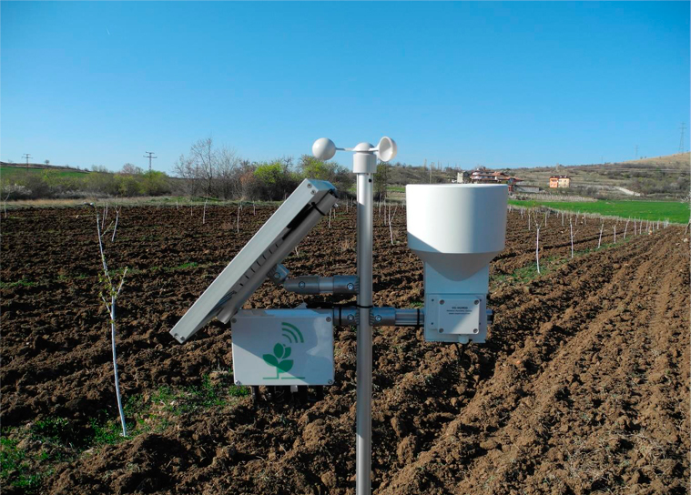 IoT Agrila smart solution for real-time monitoring of agricultural environments