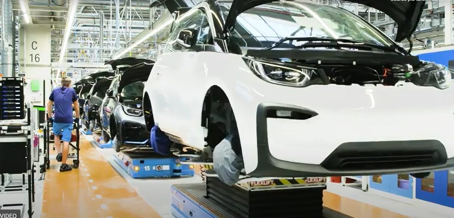 Service Button - Iot- used in BMW production lineto improve the efficiency of the workflow
